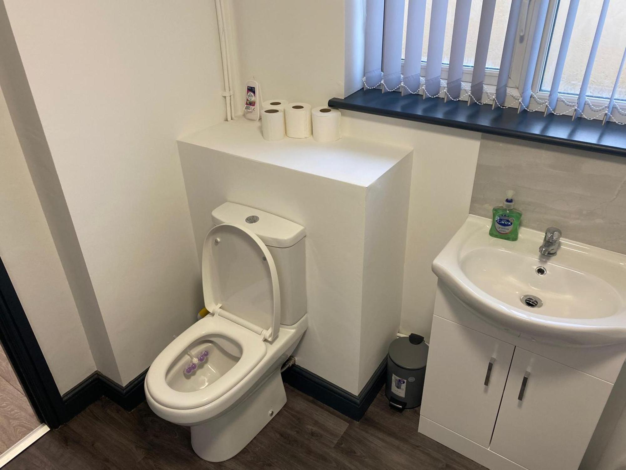 Houghton Guest House 1 Stoke-on-Trent Экстерьер фото